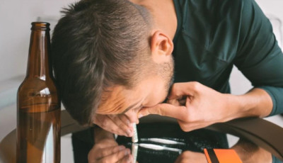 Bekrist&aacute;lyozva &ouml;ssze-vissza verte &eacute;lett&aacute;rs&aacute;t a kecskem&eacute;ti f&eacute;rfi