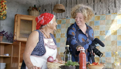 Olasz nagymam&aacute;k h&oacute;d&iacute;tj&aacute;k meg a YouTube-ot