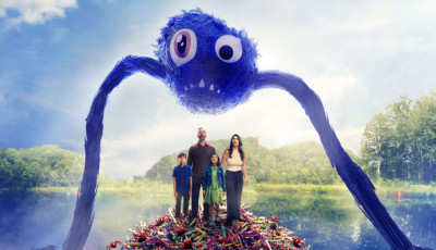 &Eacute;rkezik a mozikba a Firk&aacute;k