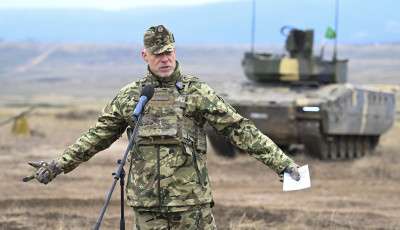 6000 milli&aacute;rdos uni&oacute;s hitelt kap Magyarorsz&aacute;g haderőfejleszt&eacute;sre