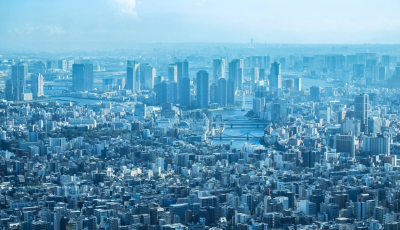 Most m&aacute;r nem Toki&oacute; a vil&aacute;g legn&eacute;pesebb v&aacute;rosa