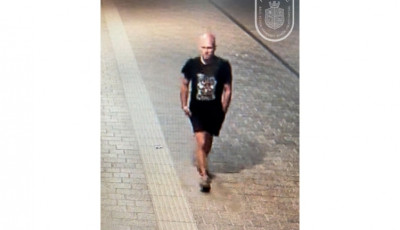 FELH&Iacute;V&Aacute;S! Ezt a f&eacute;rfit keresik a kecskem&eacute;ti rendőr&ouml;k rong&aacute;l&aacute;s miatt