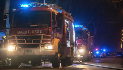 F&oacute;lias&aacute;torban keletkezett tűz Kecelen